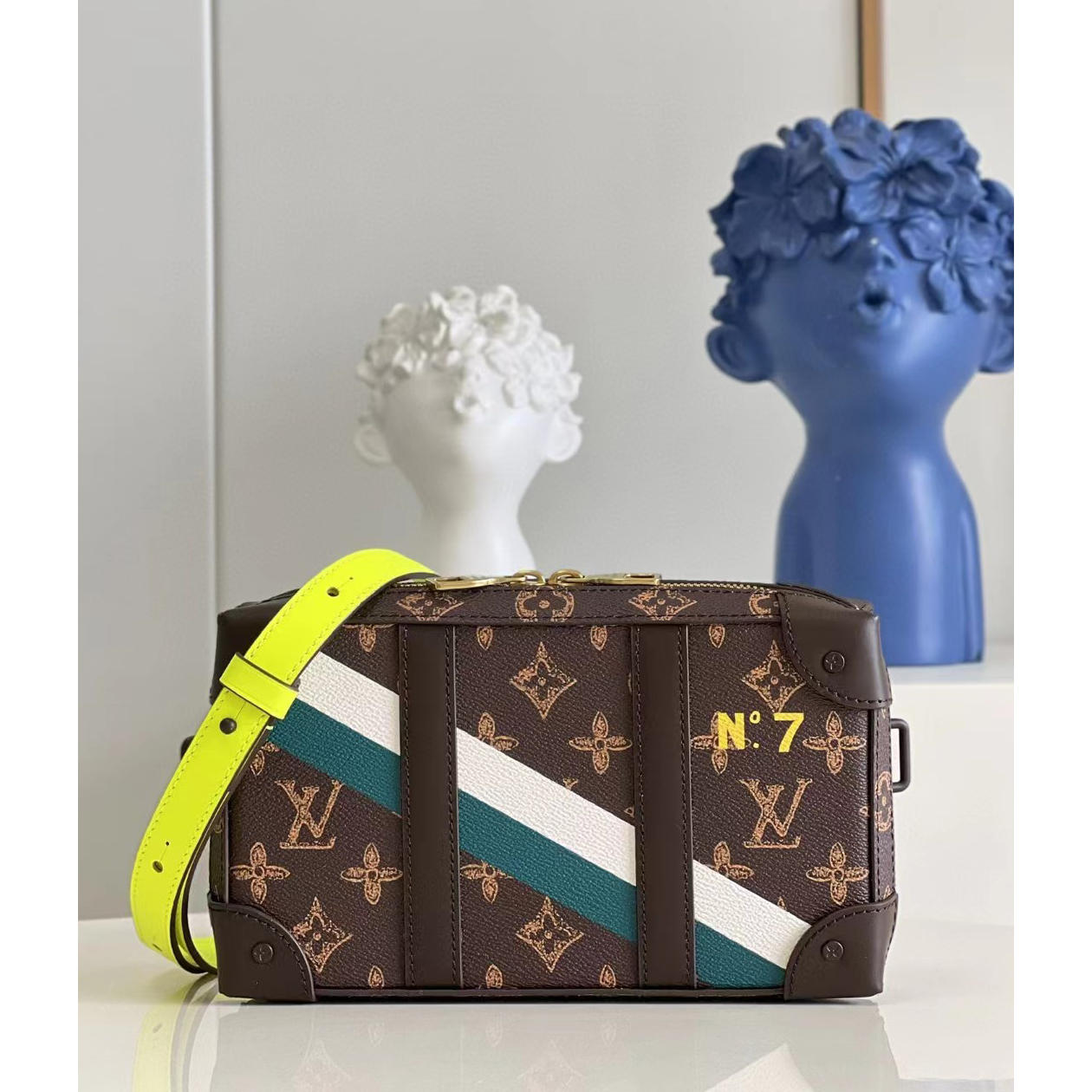 Louis Vuitton Vsoft Trunk Wearable Wallet(22.5-14-5 CM) - DopestKickz