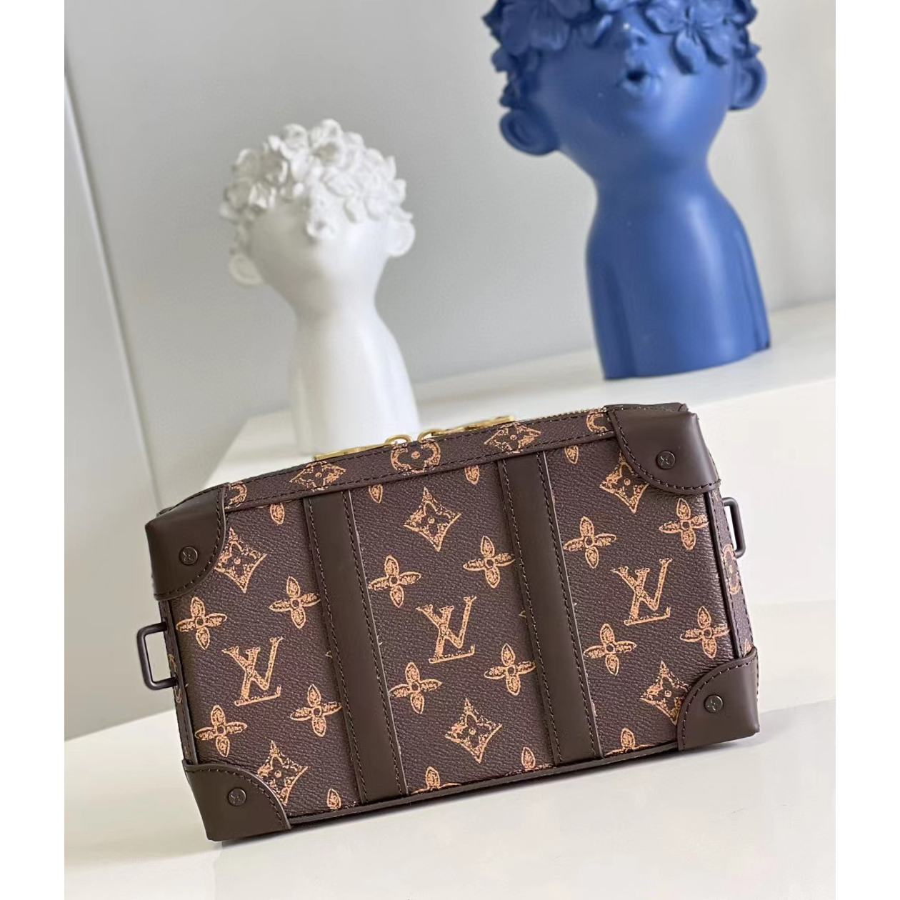 Louis Vuitton Vsoft Trunk Wearable Wallet(22.5-14-5 CM) - DopestKickz