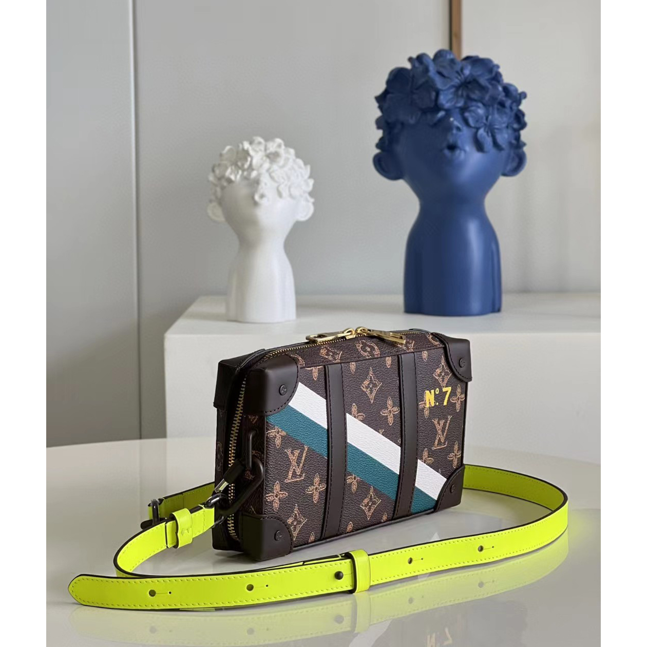 Louis Vuitton Vsoft Trunk Wearable Wallet(22.5-14-5 CM) - DopestKickz