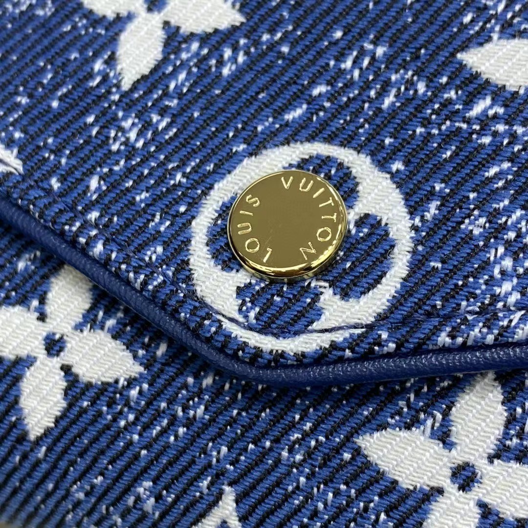 Louis Vuitton  Sarah Wallet（19.0 x 10.5 x 2.0cm） - DopestKickz