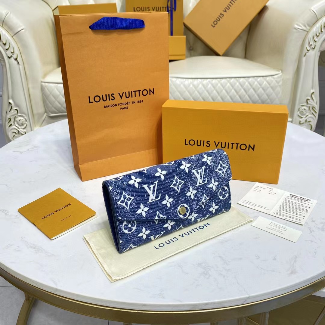 Louis Vuitton  Sarah Wallet（19.0 x 10.5 x 2.0cm） - DopestKickz