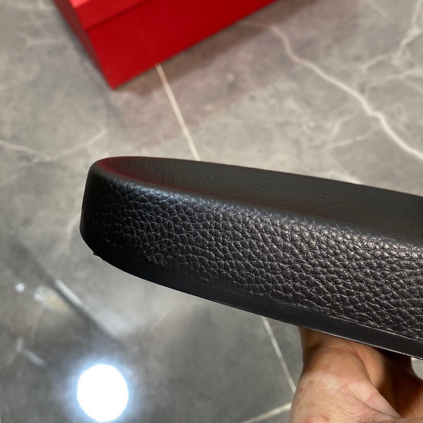 Valenti  Garavani Summer V Logo Singature Sandal In Grey - DopestKickz