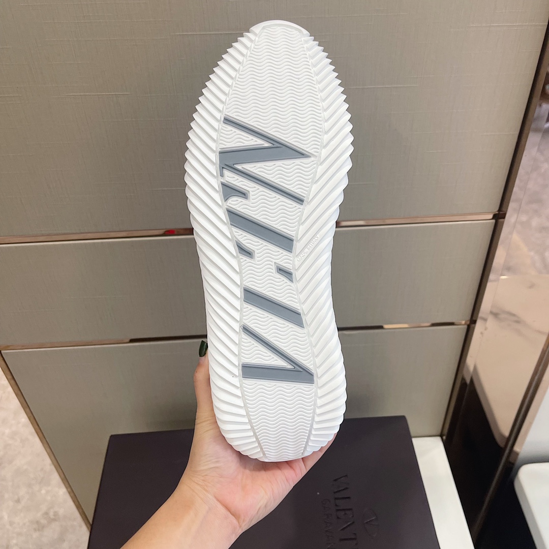 Valenti Wade Runner Sneaker - DopestKickz