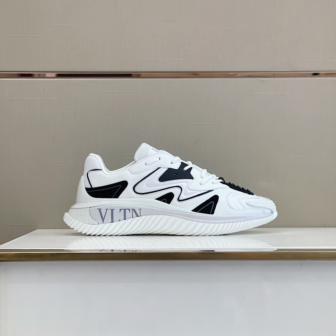 Valenti Wade Runner Sneaker - DopestKickz