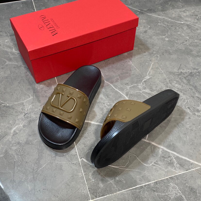 Valenti  Garavani Summer V Logo Singature Sandal In Brown - DopestKickz