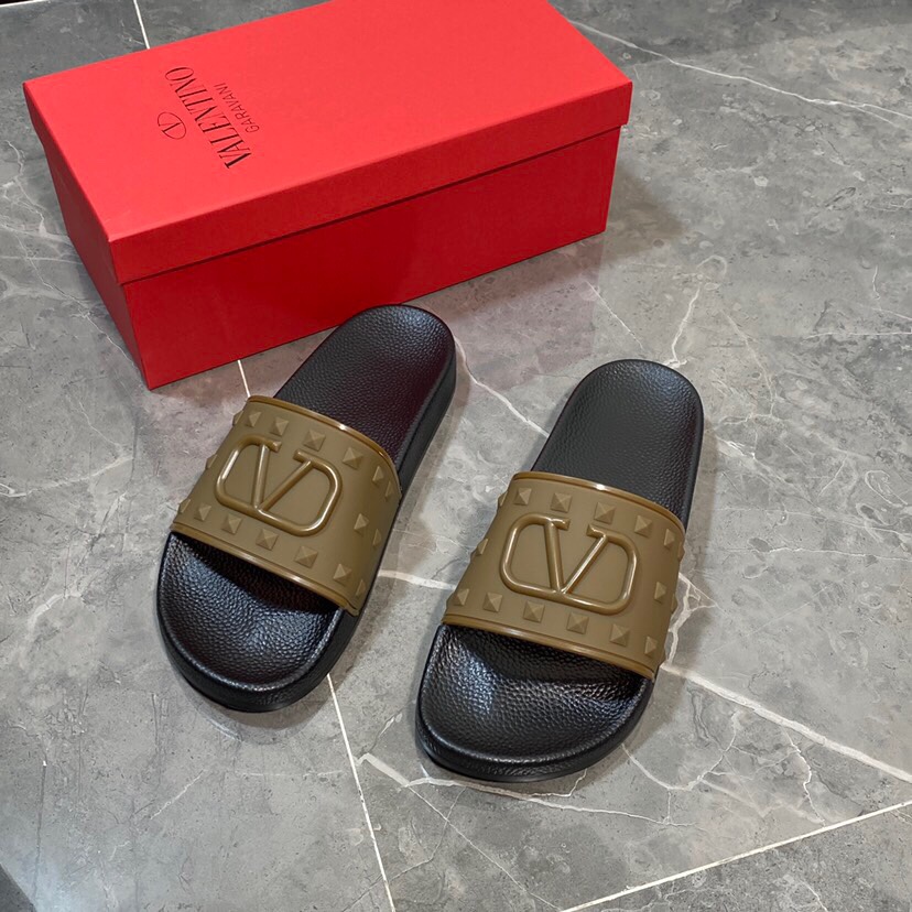 Valenti  Garavani Summer V Logo Singature Sandal In Brown - DopestKickz