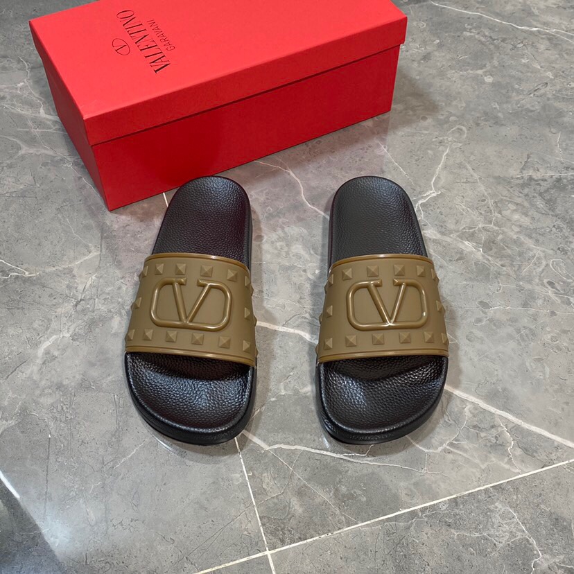Valenti  Garavani Summer V Logo Singature Sandal In Brown - DopestKickz