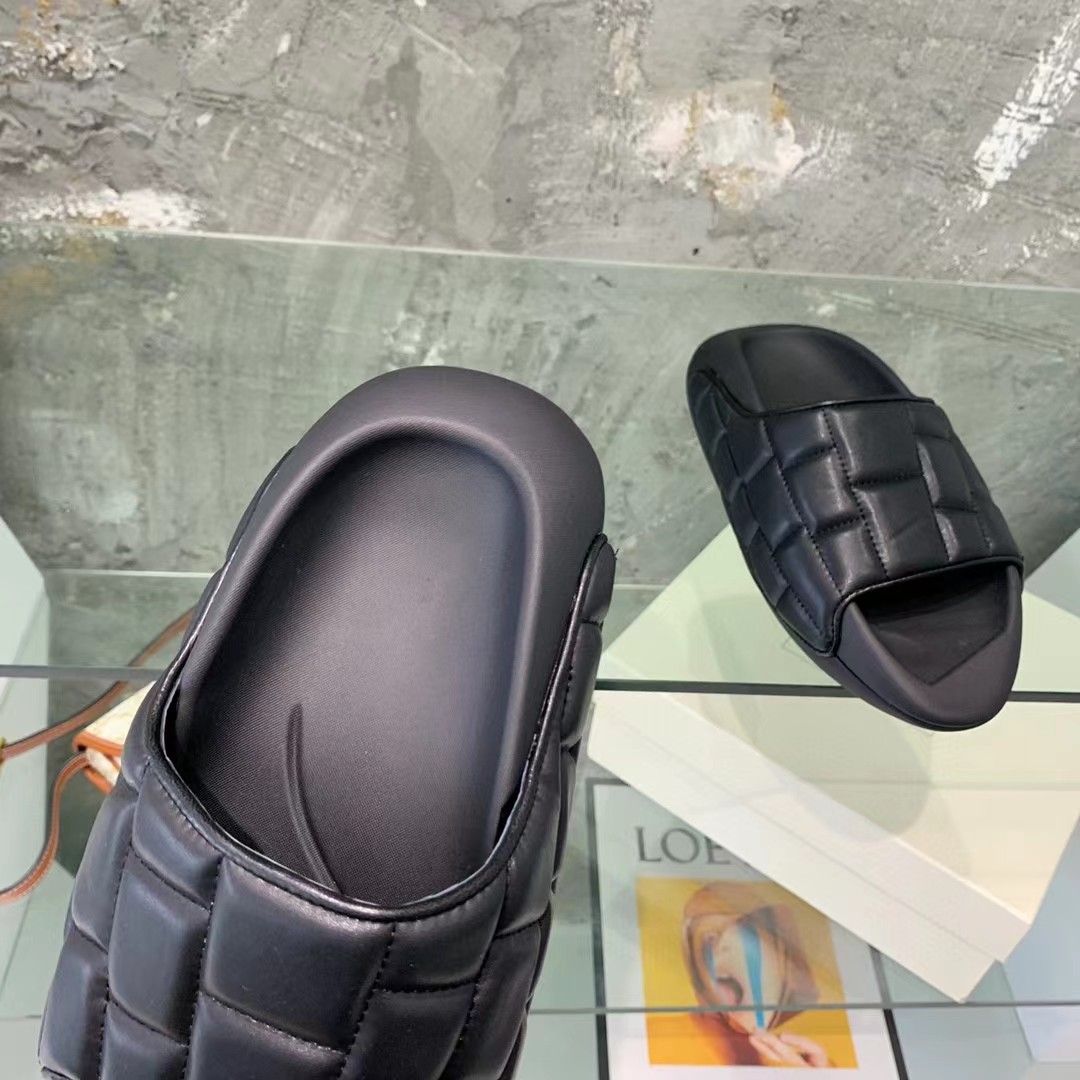 Balmain B-IT Quilted Leather Slides - DopestKickz