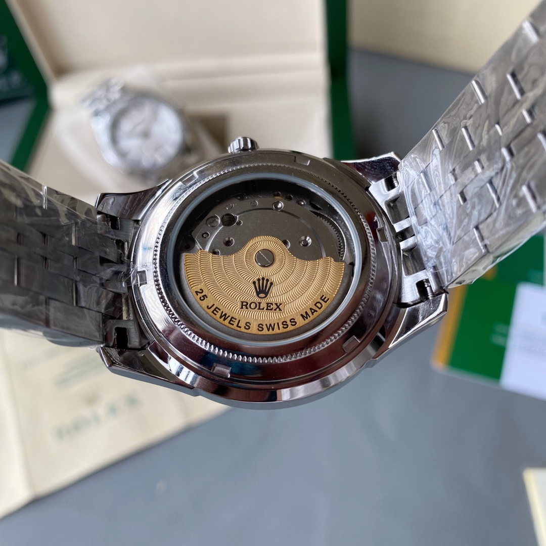 Rolex Watch    40mm - DopestKickz