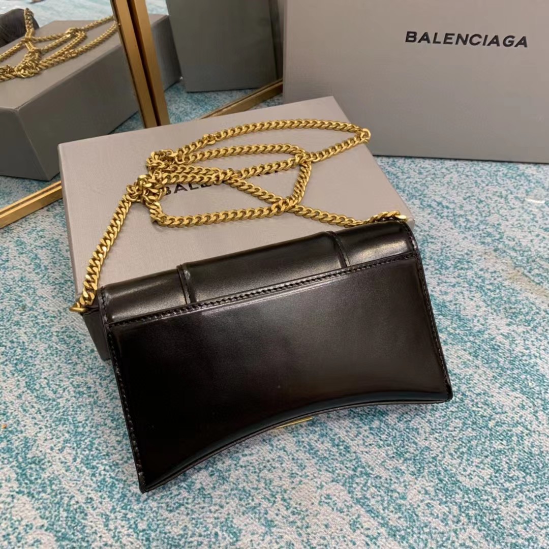 Balenciaga Hourglass Wallet On Chain (19.5-12-5cm) - DopestKickz