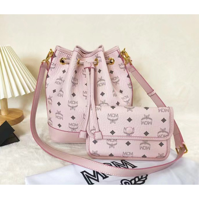 MCM Dessau Drawstring Bag (35-30-17.5CM) - DopestKickz