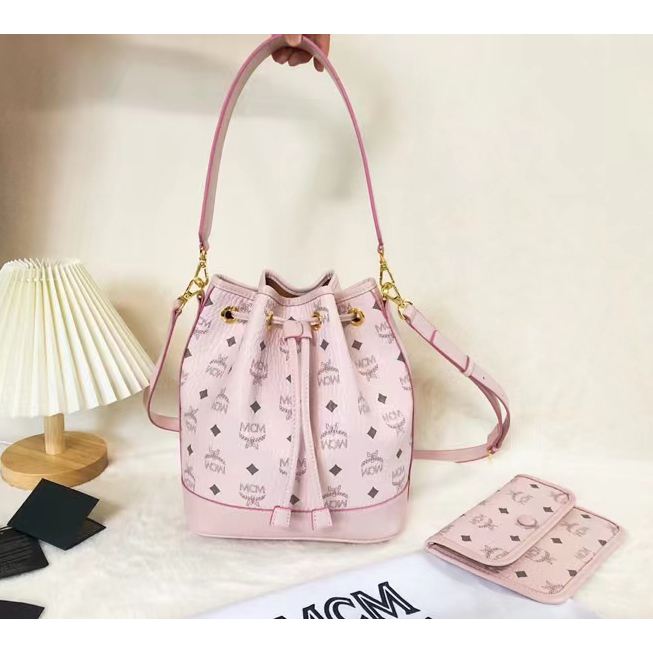 MCM Dessau Drawstring Bag (35-30-17.5CM) - DopestKickz