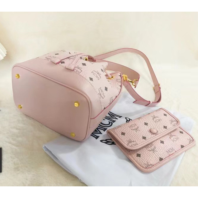 MCM Dessau Drawstring Bag (35-30-17.5CM) - DopestKickz