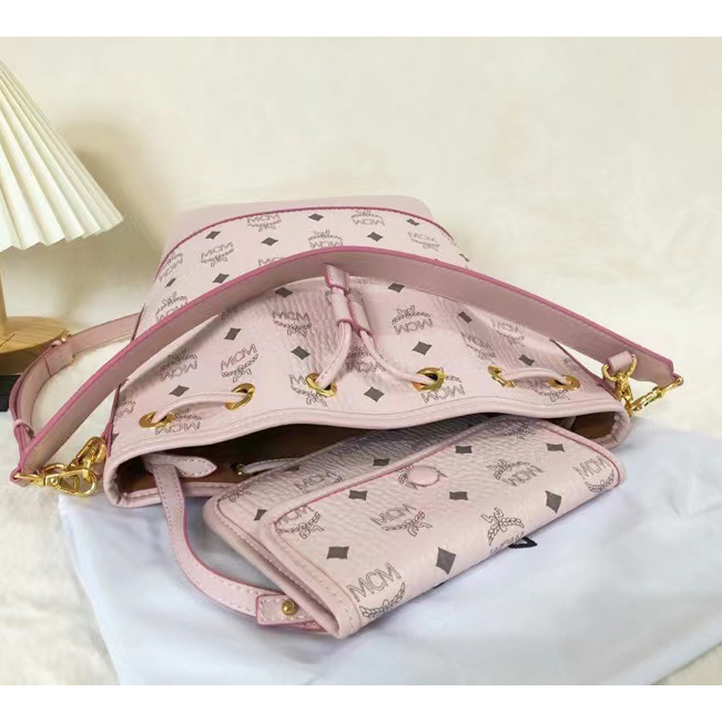 MCM Dessau Drawstring Bag (35-30-17.5CM) - DopestKickz