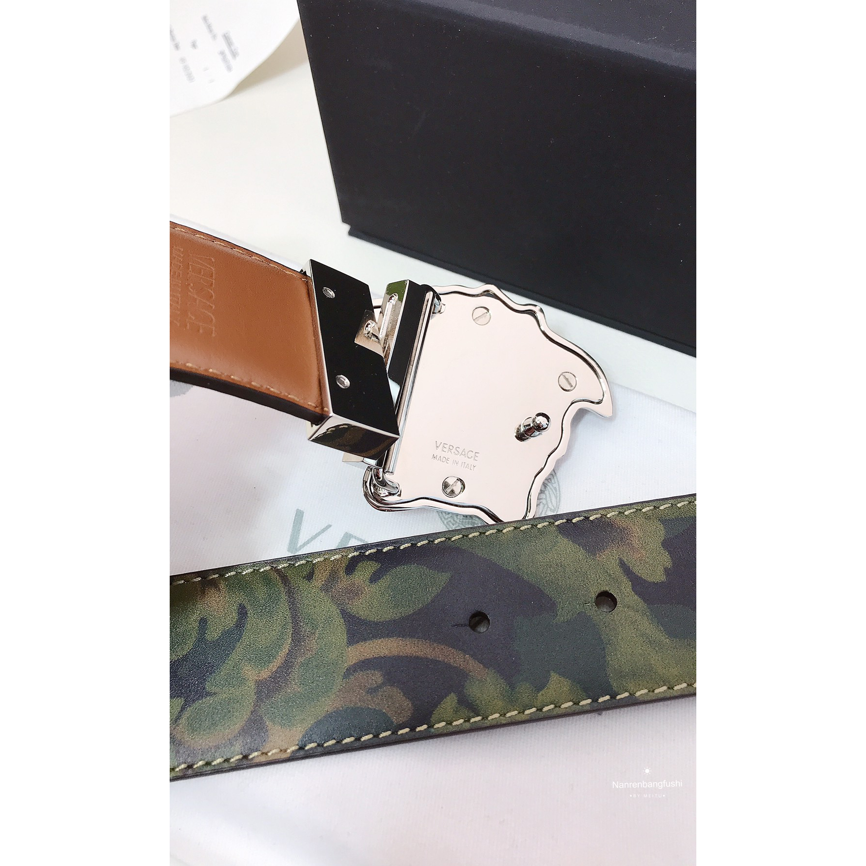 Versace Barocco Print Palazzo 40 MM Belt  - DopestKickz