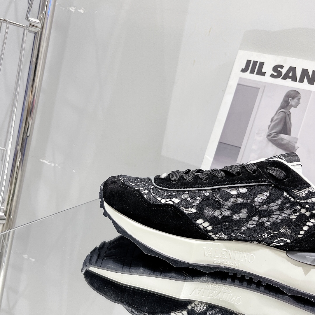 Valenti Hollow Out Series Sneaker - DopestKickz