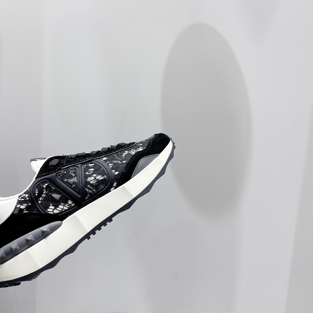 Valenti Hollow Out Series Sneaker - DopestKickz