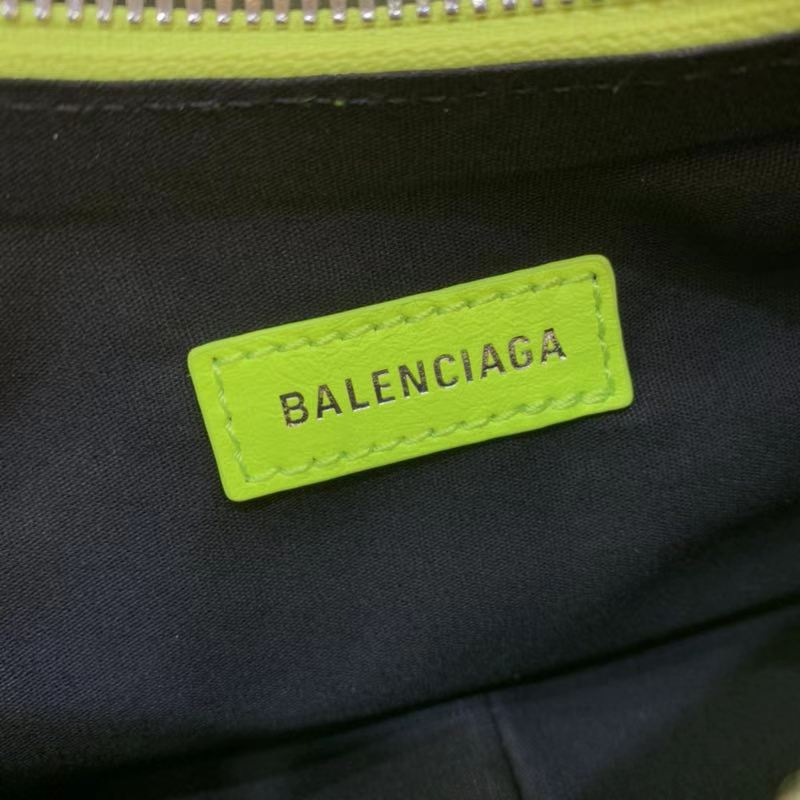 Balenciaga Le Cagole Shoulder Bag(26-12-6cm) - DopestKickz