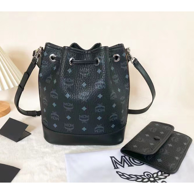 MCM Dessau Drawstring Bag (35-30-17.5CM) - DopestKickz