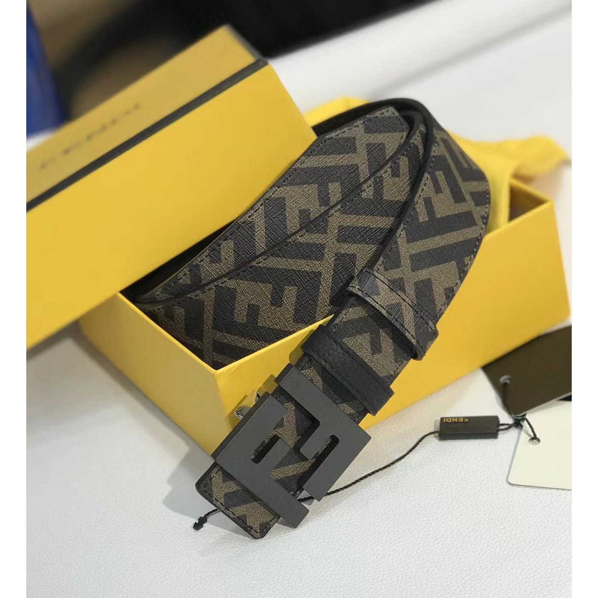 Fendi Leather Belt With FF Buckle - DopestKickz