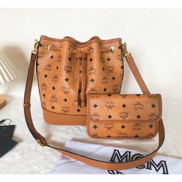 MCM Dessau Drawstring Bag (35-30-17.5CM) - DopestKickz