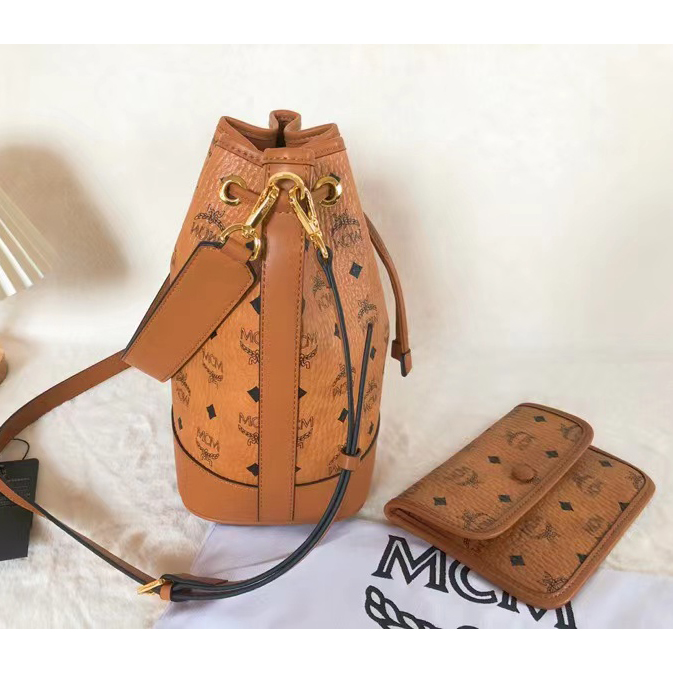 MCM Dessau Drawstring Bag (35-30-17.5CM) - DopestKickz