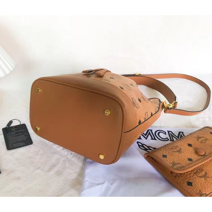 MCM Dessau Drawstring Bag (35-30-17.5CM) - DopestKickz