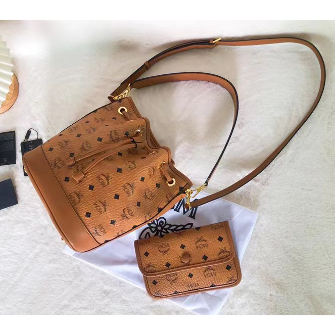 MCM Dessau Drawstring Bag (35-30-17.5CM) - DopestKickz