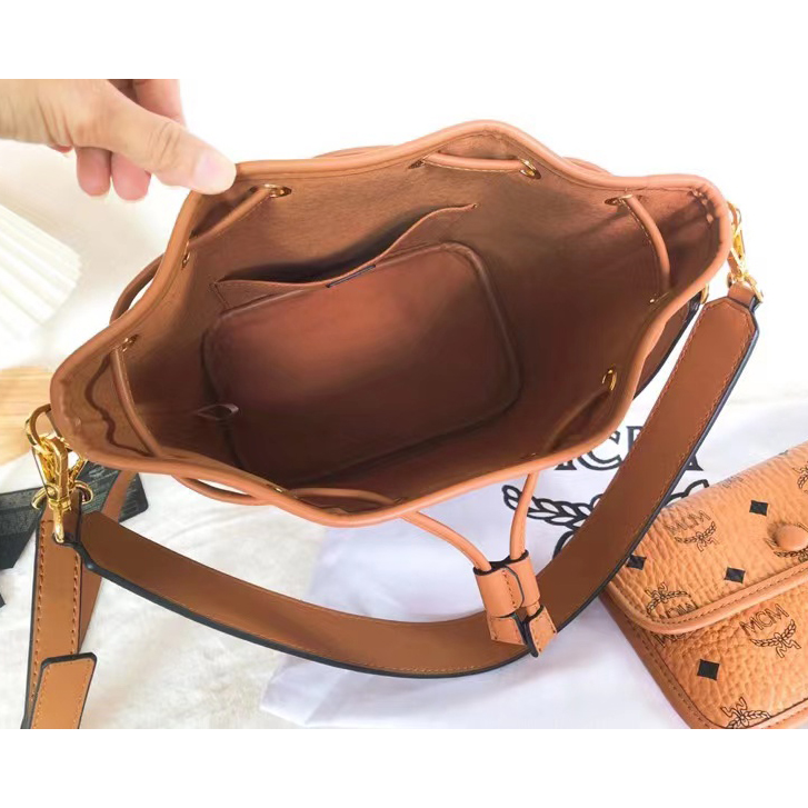 MCM Dessau Drawstring Bag (35-30-17.5CM) - DopestKickz