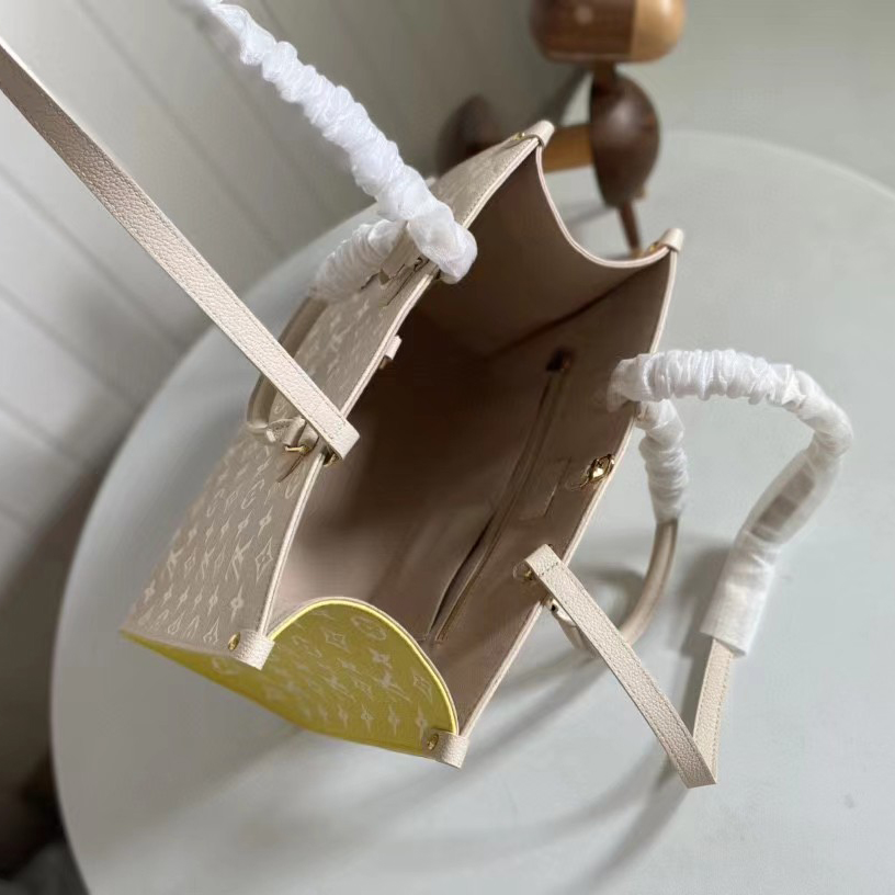 Louis Vuitton Onthego MM Handbag(35-27-14CM)  M46128 - DopestKickz