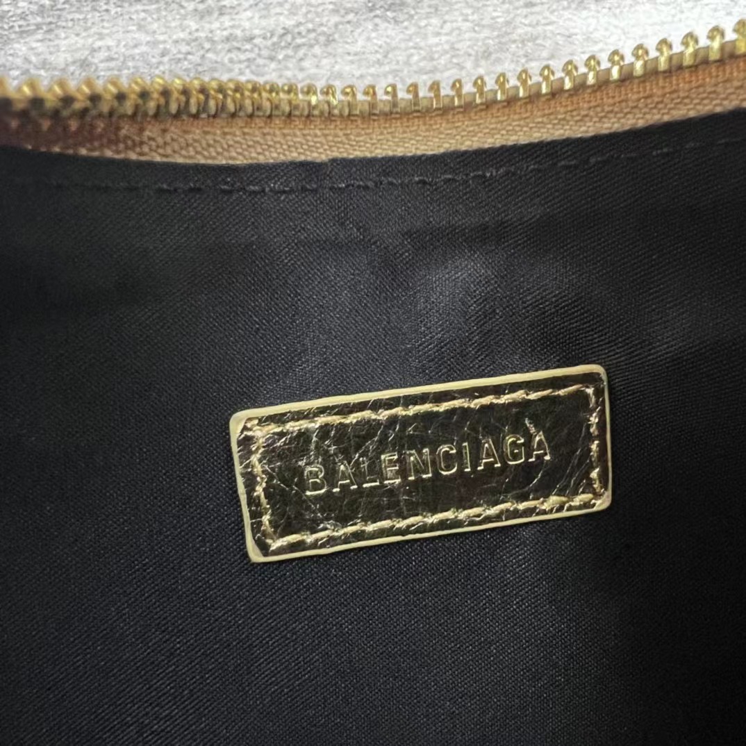 Balenciaga Le Cagole Shoulder Bag(26-16-10cm) - DopestKickz