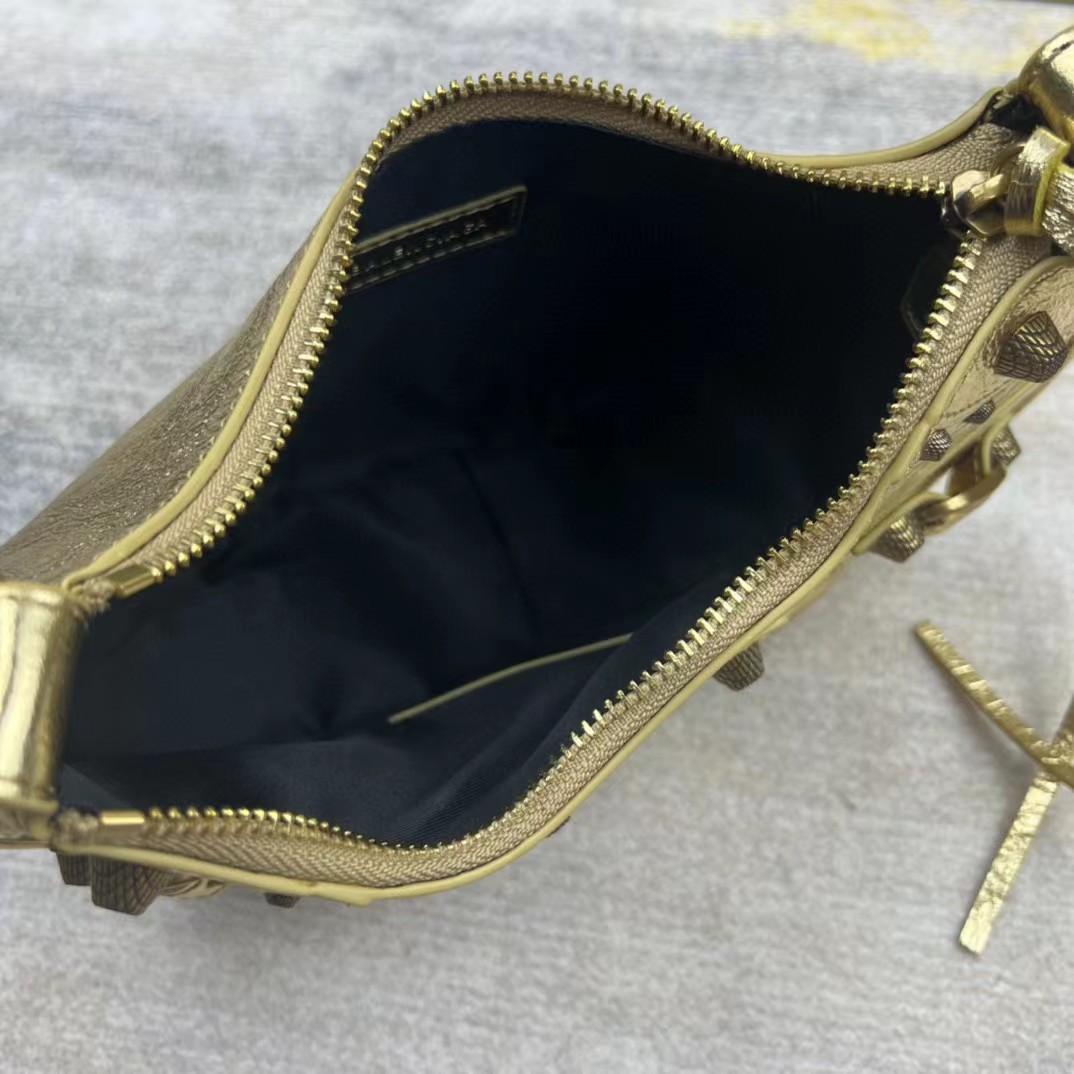 Balenciaga Le Cagole Shoulder Bag(26-16-10cm) - DopestKickz