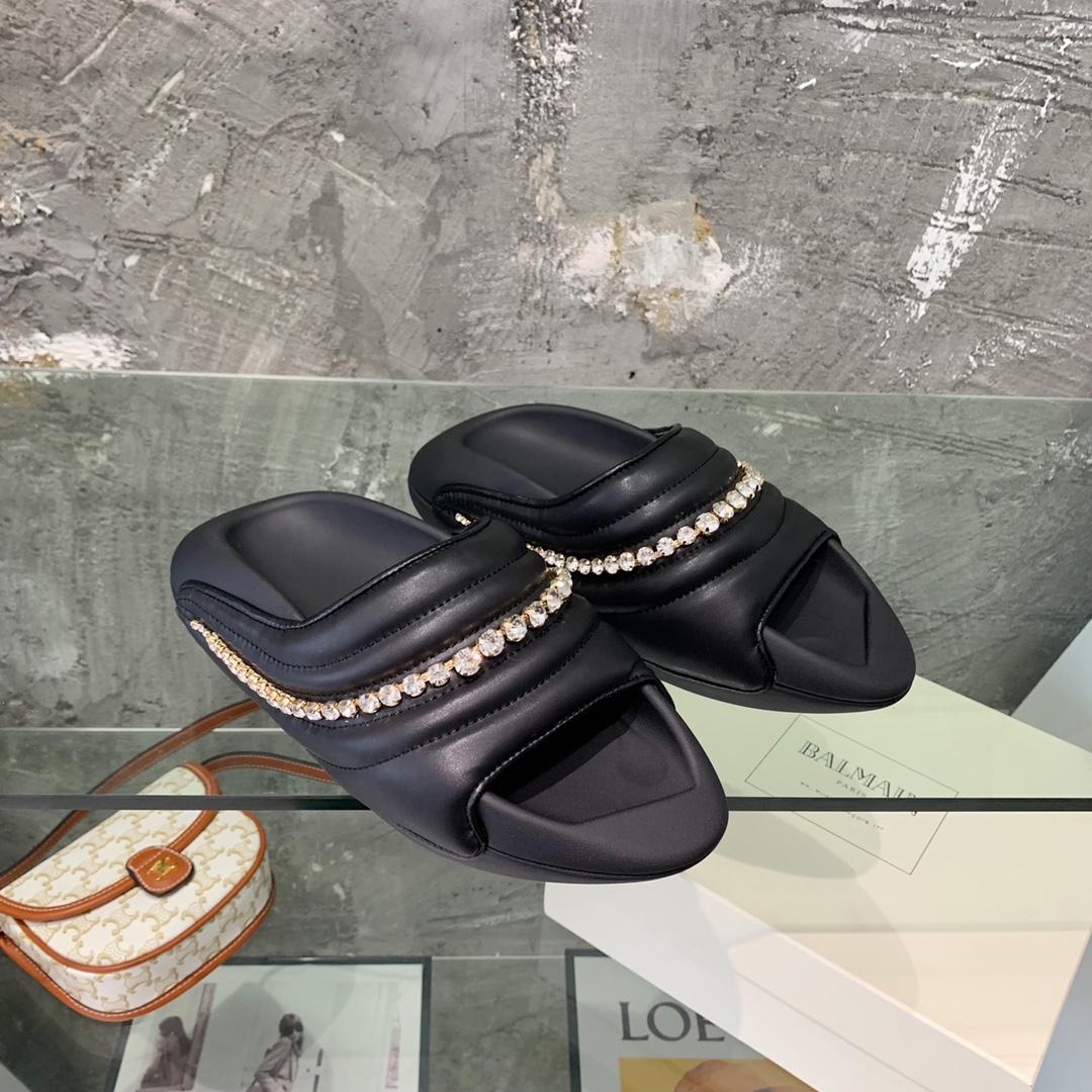 Balmain B-It-Puffy Slides - DopestKickz
