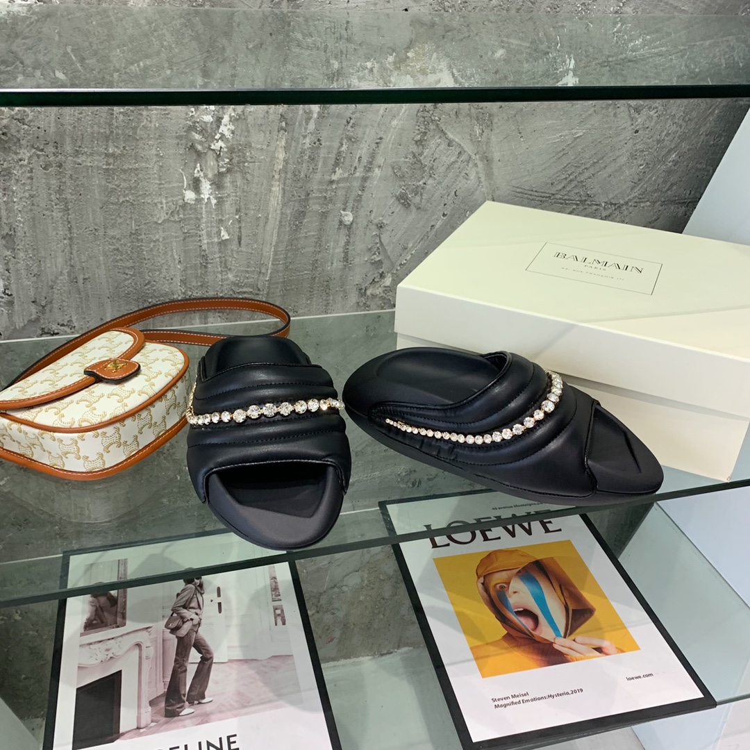 Balmain B-It-Puffy Slides - DopestKickz