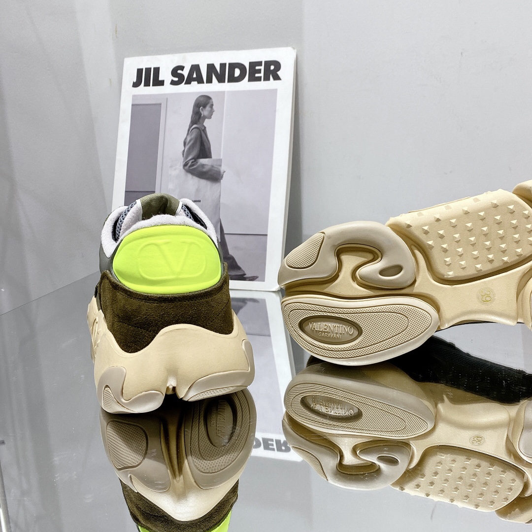 Valenti Mesh Fabric And Suede Sneakers - DopestKickz