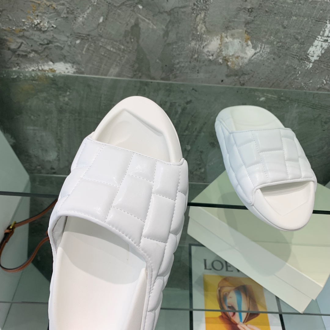 Balmain B-IT Quilted Leather Slides - DopestKickz