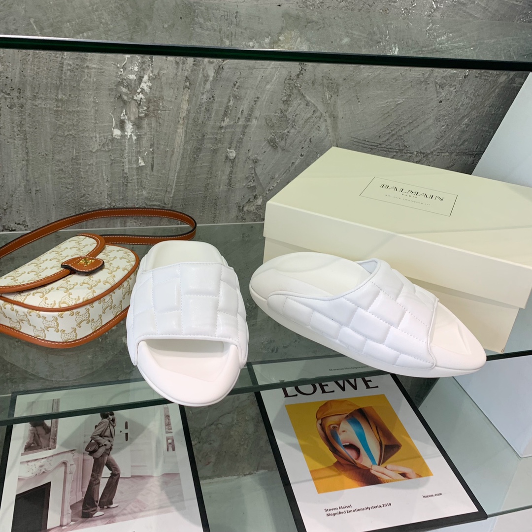 Balmain B-IT Quilted Leather Slides - DopestKickz