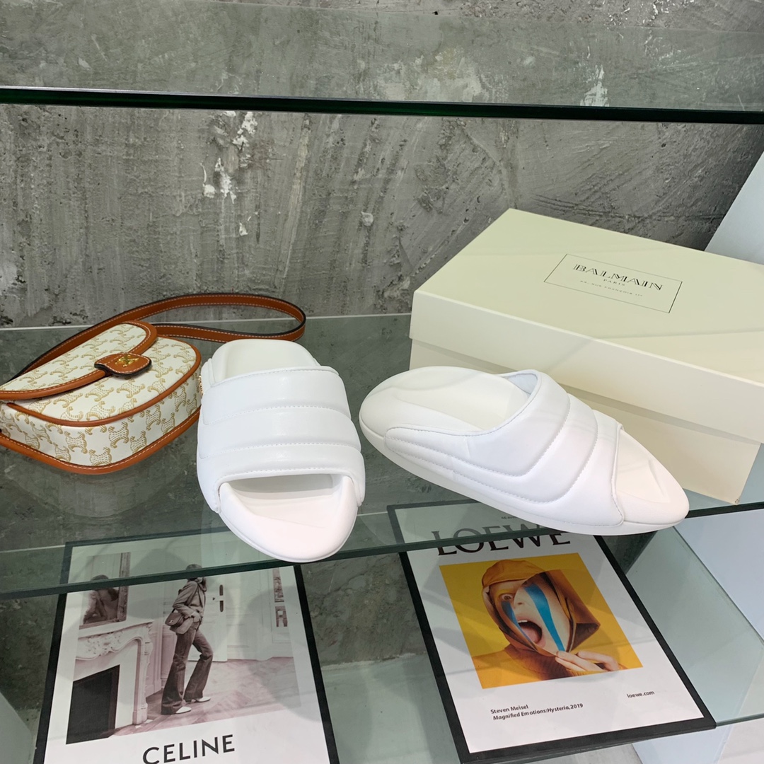 Balmain B-It-Puffy Slides - DopestKickz