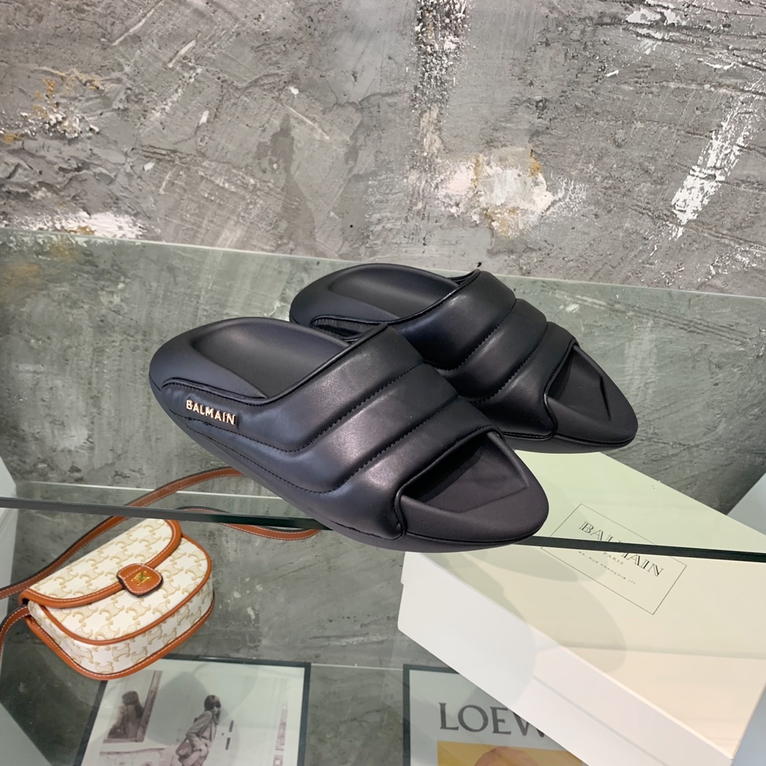 Balmain B-It-Puffy Slides - DopestKickz