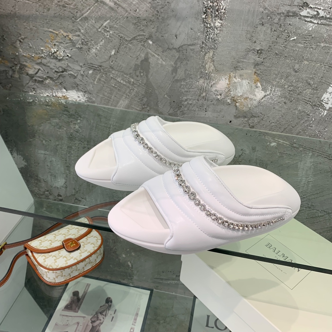 Balmain B-It-Puffy Slides - DopestKickz