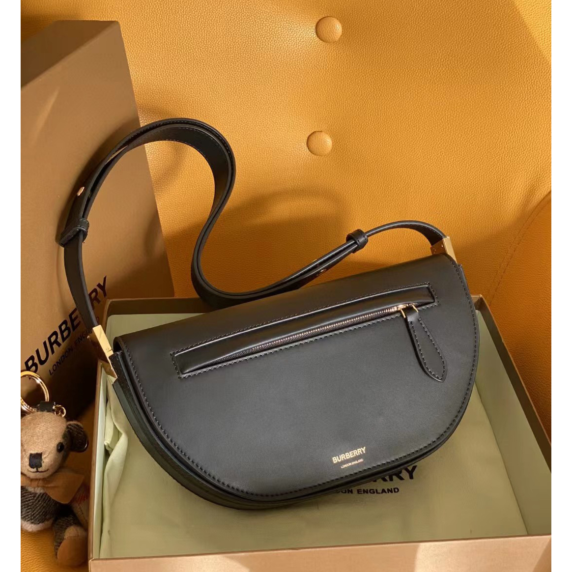 Burberry Olyma Shoulder Bag(26-15-5.5cm) - DopestKickz