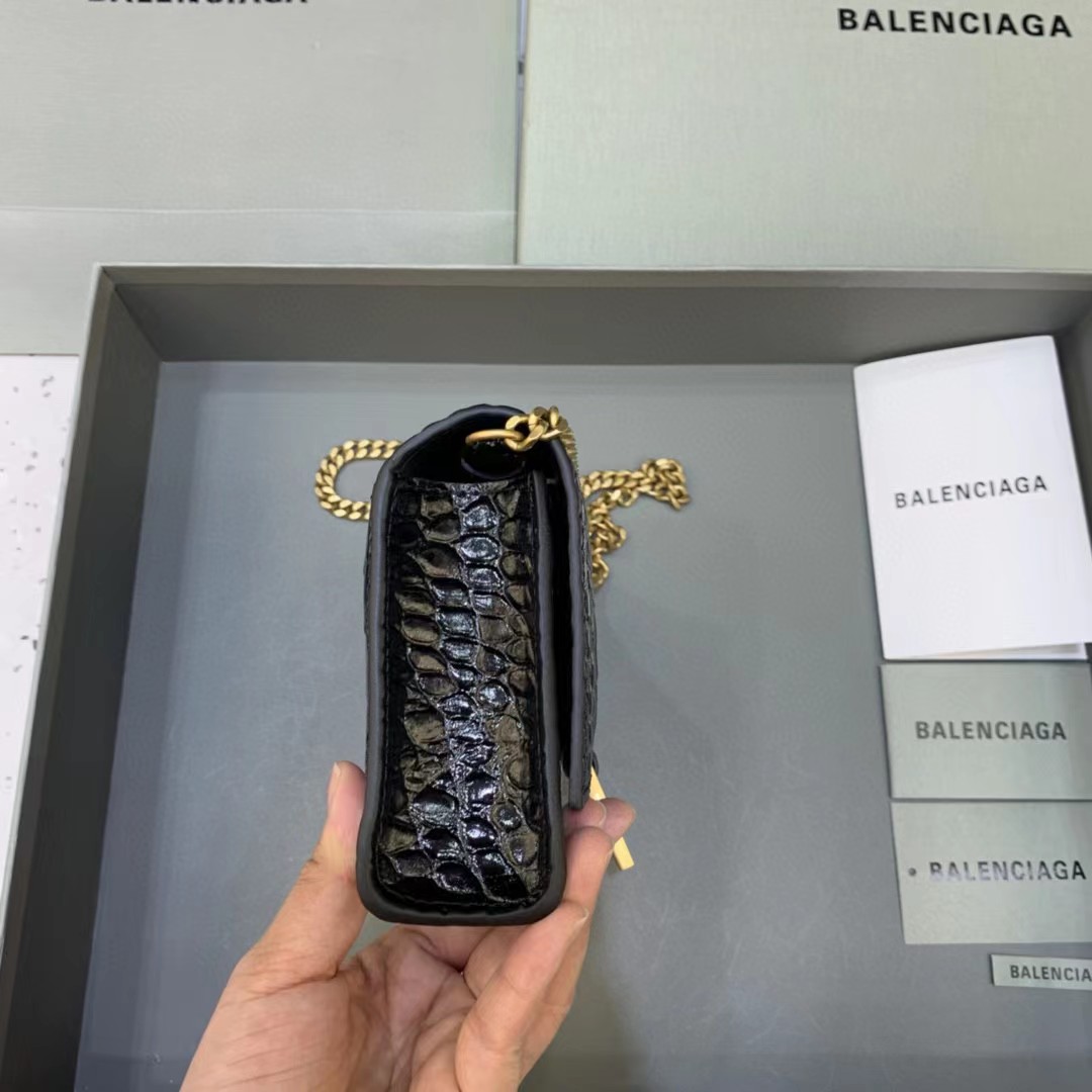 Balenciaga Hourglass Wallet On Chain (19.5-12-5cm) - DopestKickz