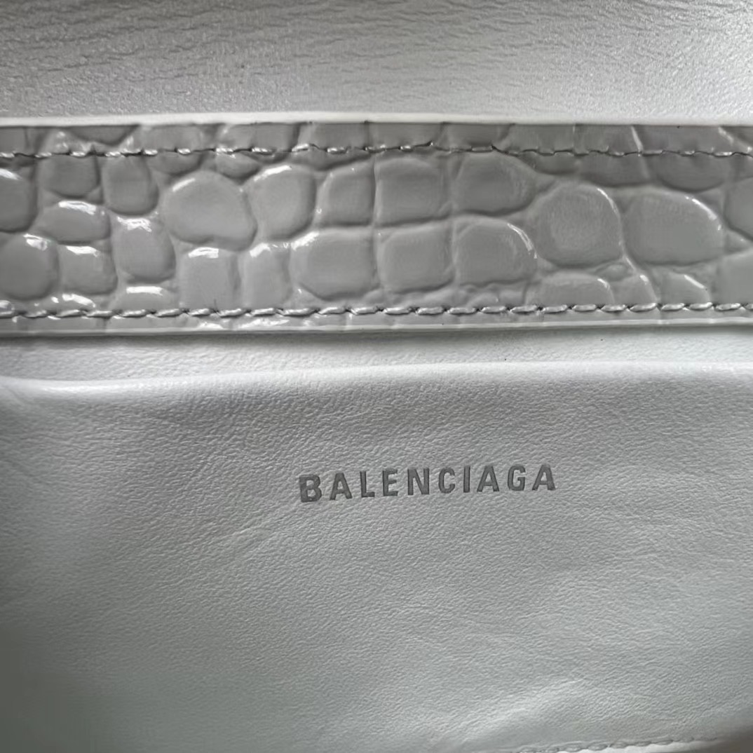 Balenciaga Women's XX Medium Flap Bag Crocodile Embossed In White（27-25.5-4CM） - DopestKickz