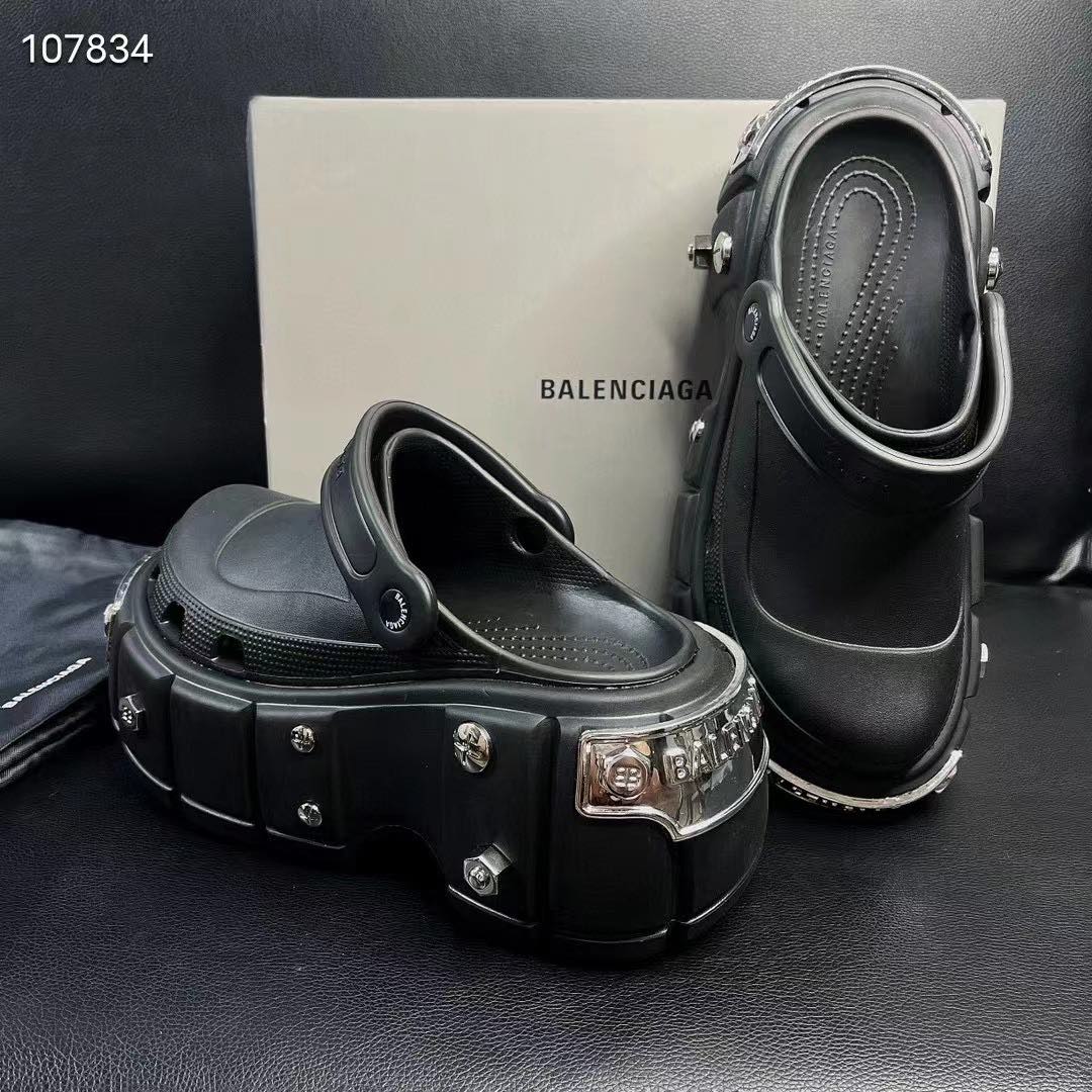 Balenciaga HardCrocs™ Sandal In black Rubber - DopestKickz