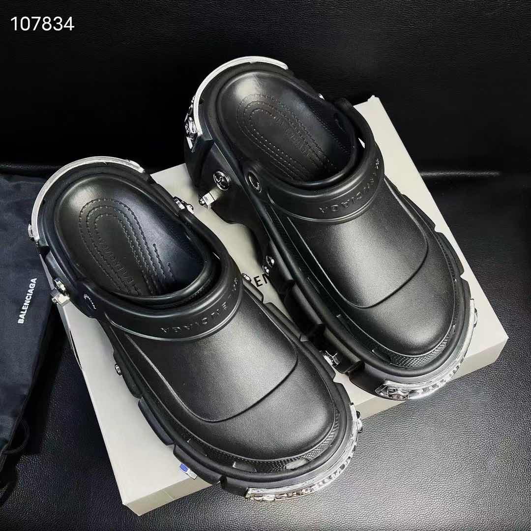 Balenciaga HardCrocs™ Sandal In black Rubber - DopestKickz