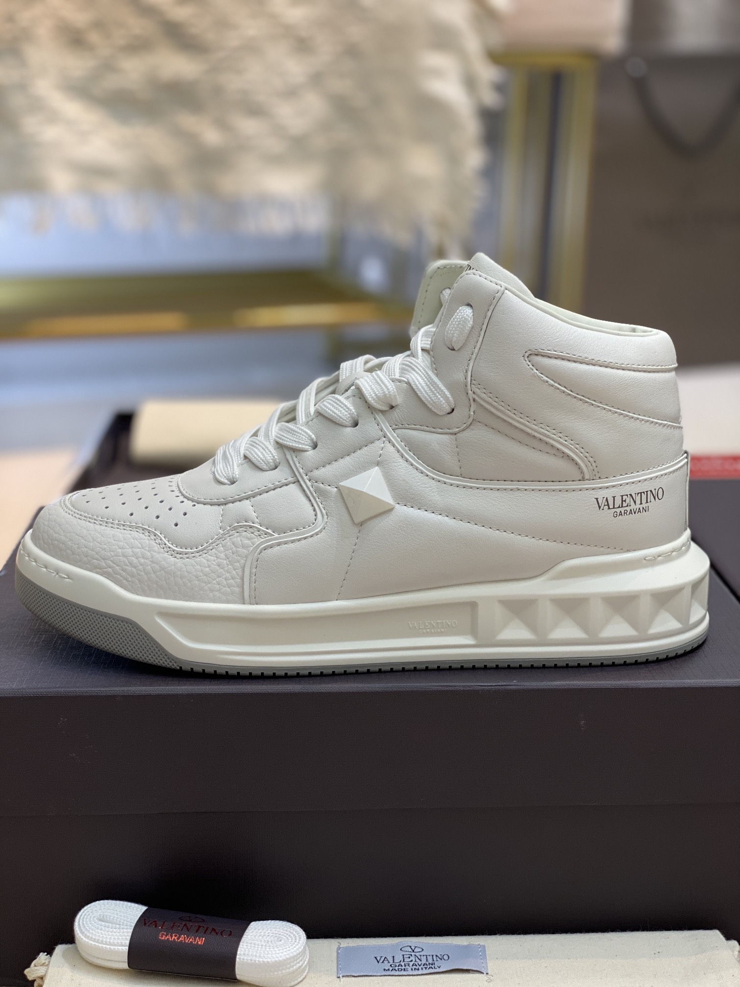 Valenti One Stud Mid-Top Nappa Sneaker - DopestKickz