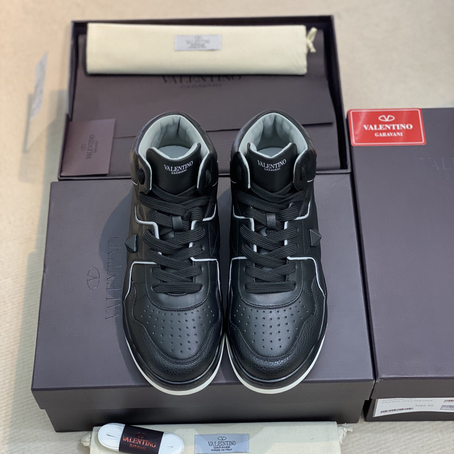 Valenti One Stud Mid-Top Nappa Sneaker - DopestKickz