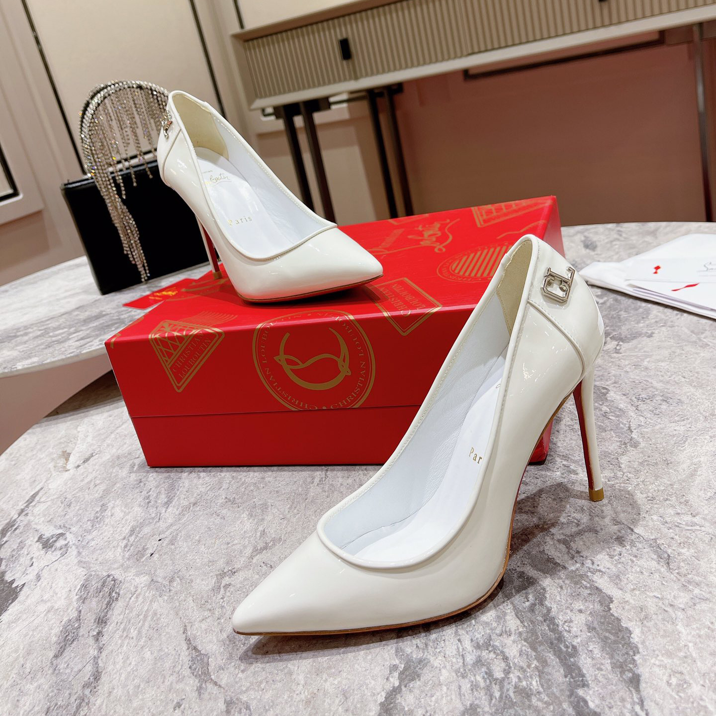 Christian Louboutin Sporty Kate Pump  85mm - DopestKickz