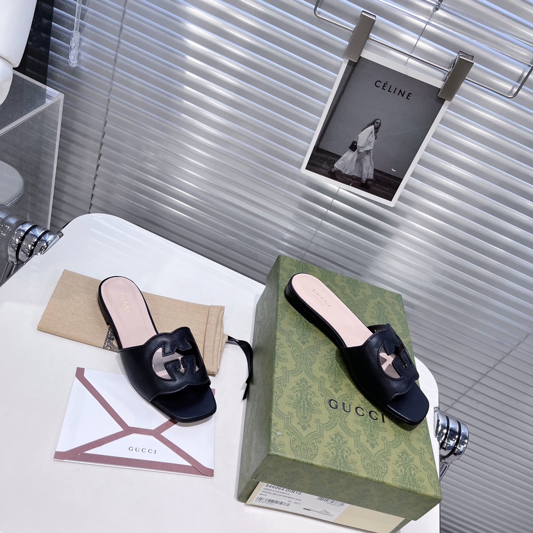 Gucci Women's GG Slide Sandal - DopestKickz