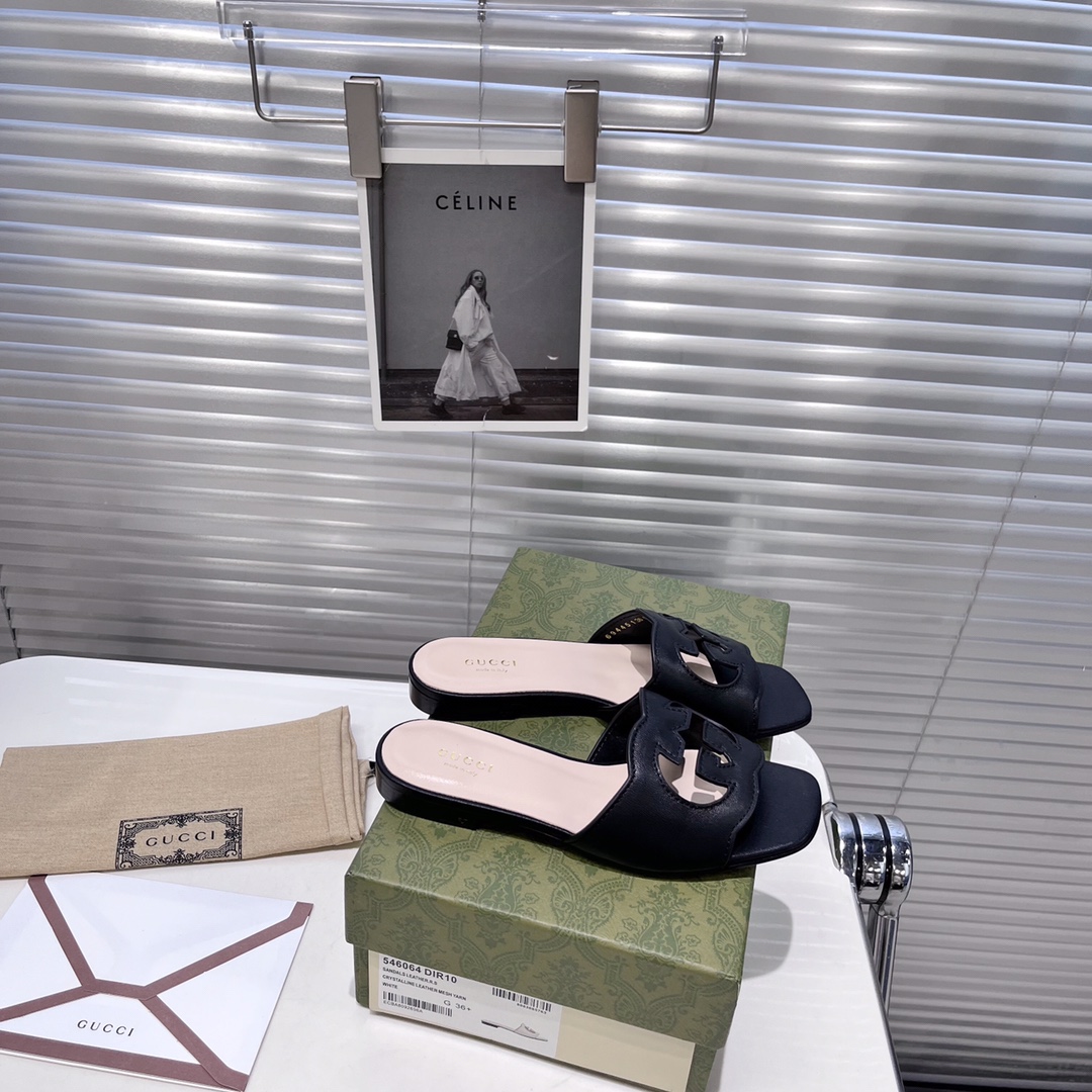 Gucci Women's GG Slide Sandal - DopestKickz